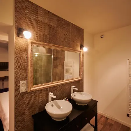 Szálloda Maison Anjali 2*